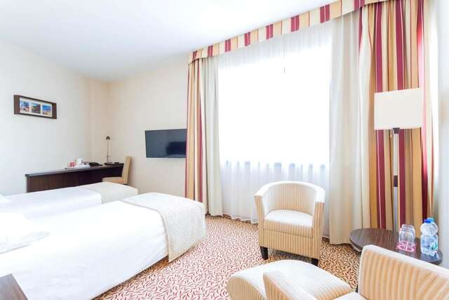 Отель Qubus Hotel Łódź Лодзь-17