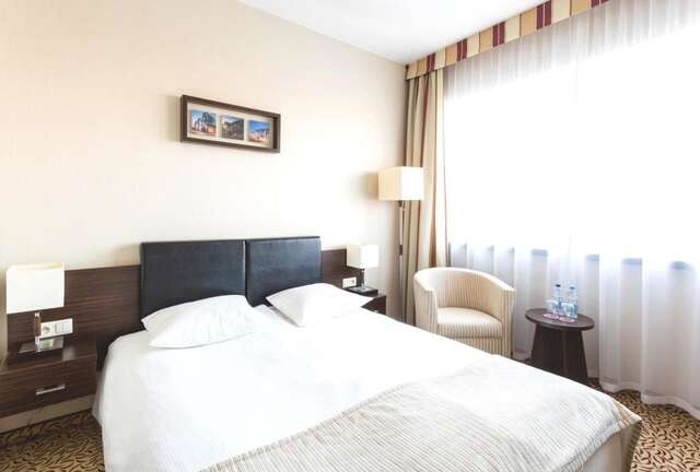 Отель Qubus Hotel Łódź Лодзь-7